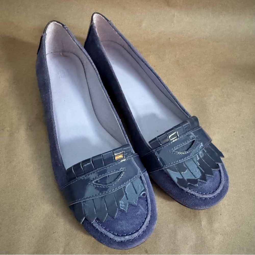 NWOT Gap Purple Suede and Patent Leather Penny Loafers. Size 6